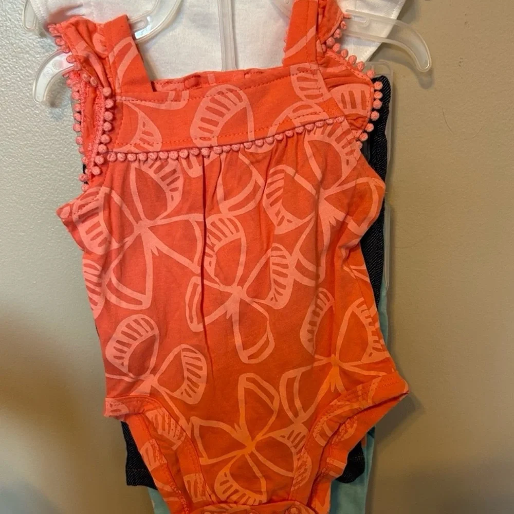 Carter's White and Pink Bodysuit with Green Pants‎